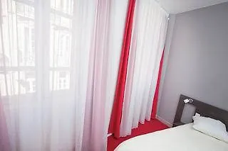 オテル ル クチュア 3*