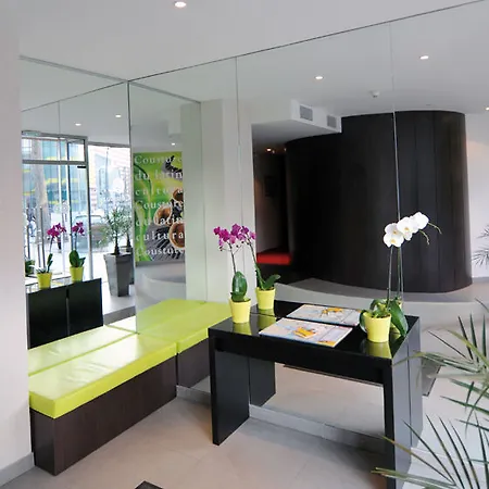 Otel Le Cousture 3*