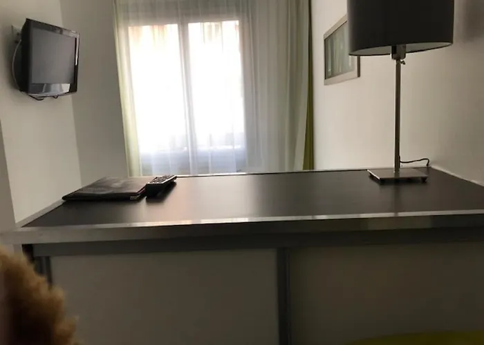 Отель Le Cousture