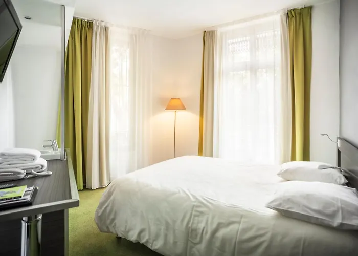 Le Cousture 3* Тулуза