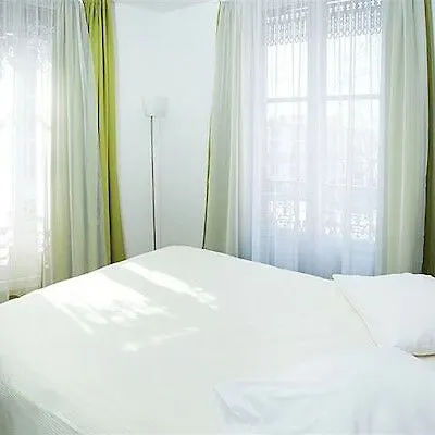 Отель Le Cousture Тулуза