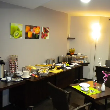 Le Cousture 3* Toulouse