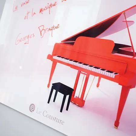 Le Cousture Hotel 3*