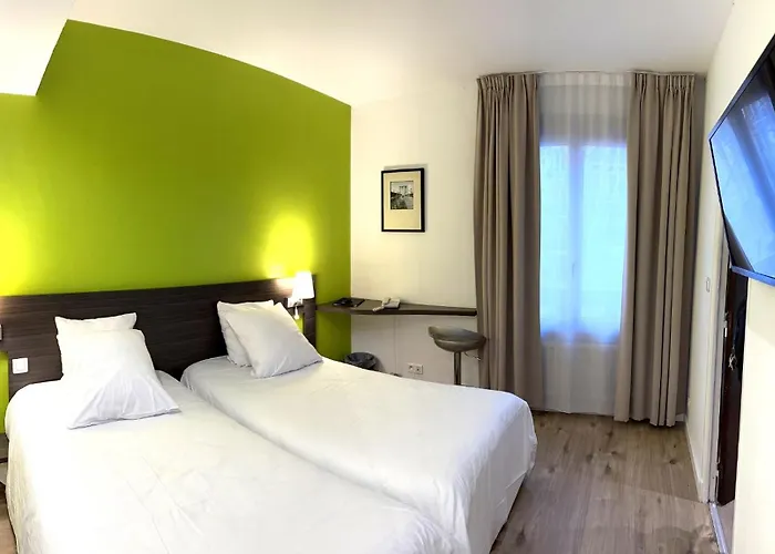 Le Cousture Hotel 3*