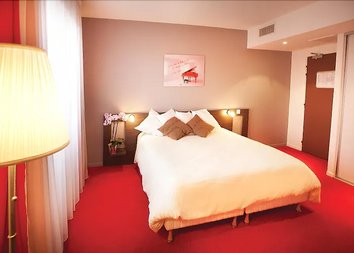 Le Cousture 3* Tolosa